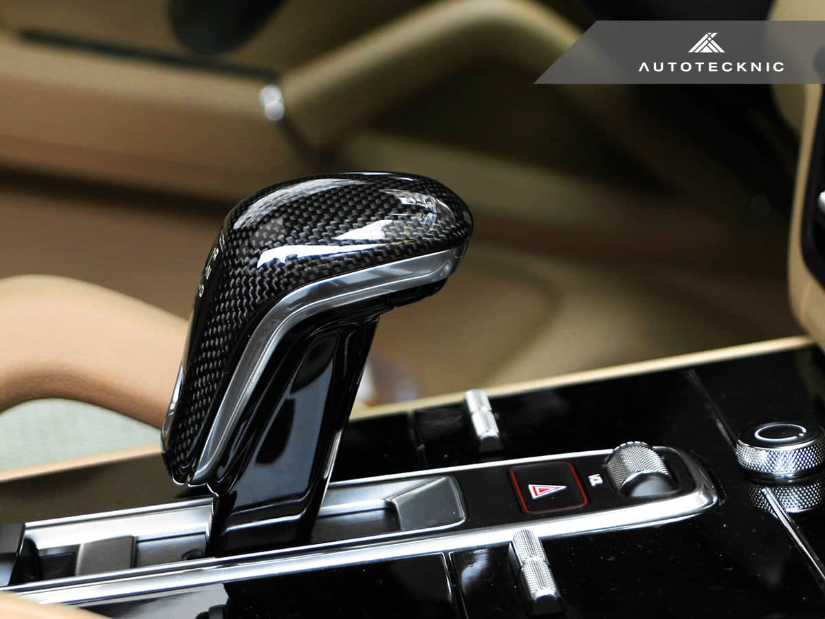AutoTecknic Carbon Fiber Gear Selector Cover - Porsche 9Y0 Cayenne 2019-2023