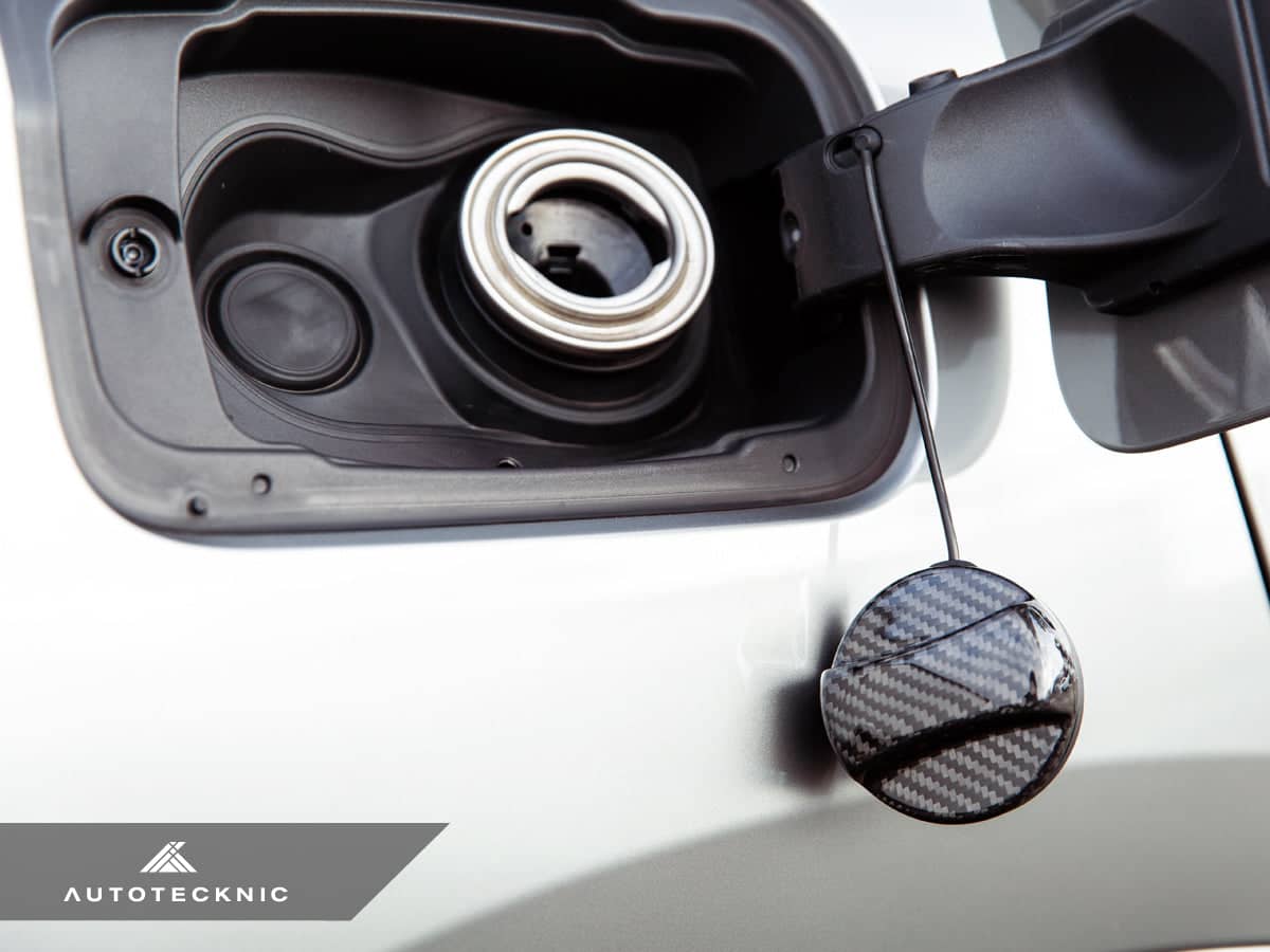 AutoTecknic Dry Carbon Competition Fuel Cap Cover - BMW G29 Z4