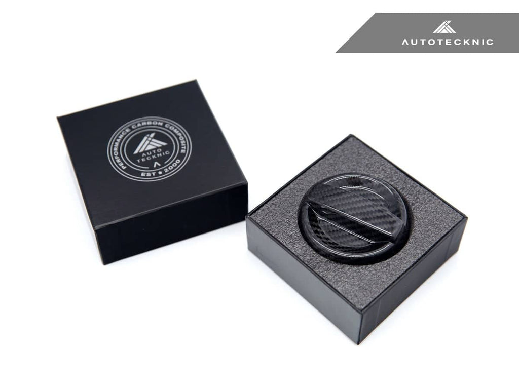 AutoTecknic Dry Carbon Competition Oil Cap Cover - BMW E63 M6