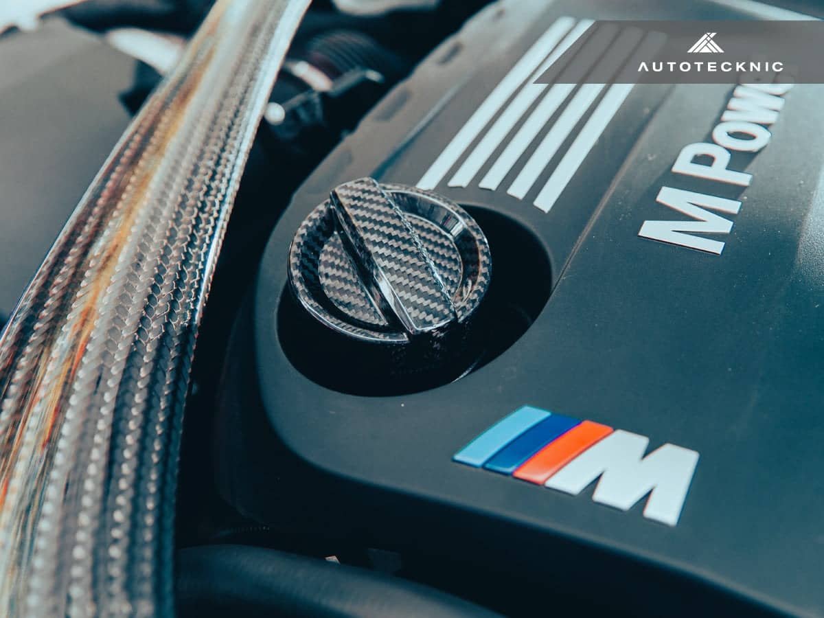 AutoTecknic Dry Carbon Competition Oil Cap Cover - BMW E63 M6