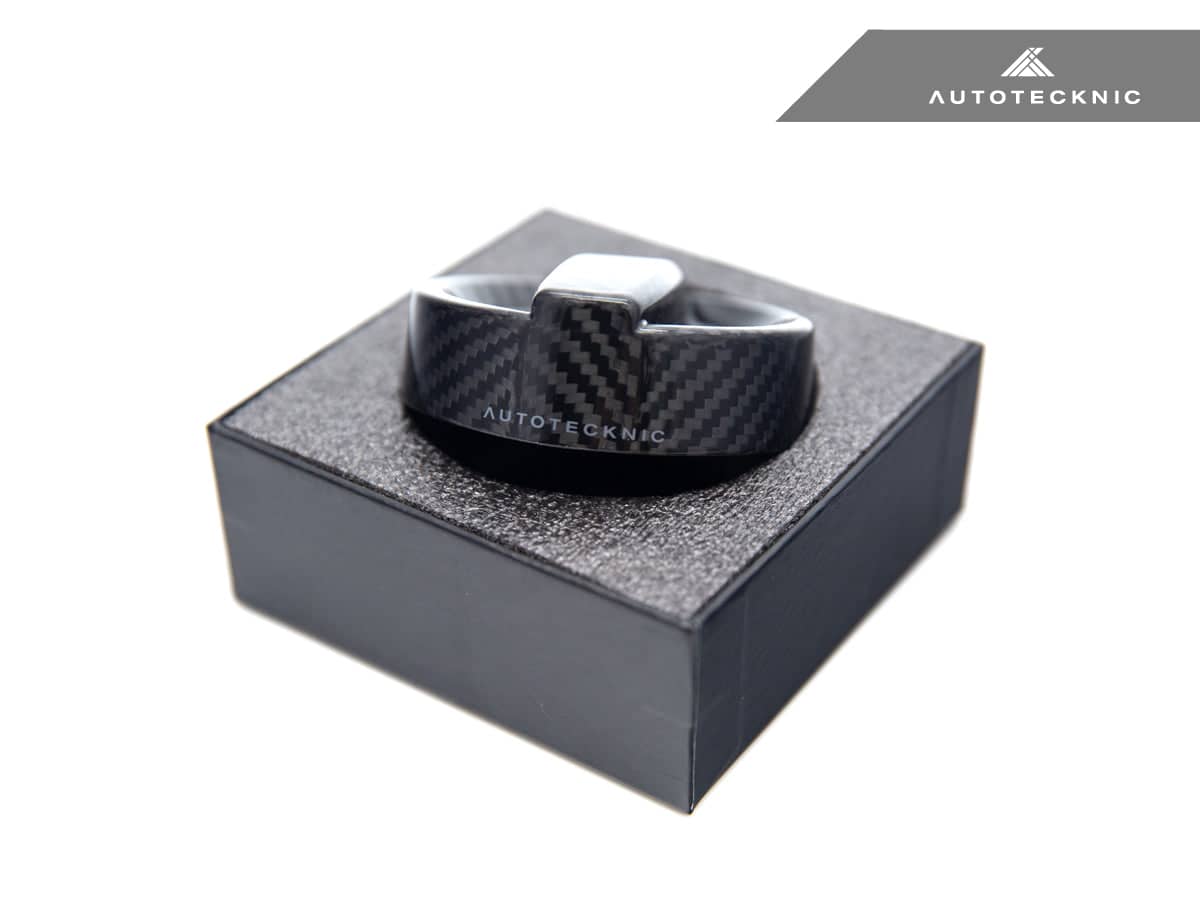 AutoTecknic Dry Carbon Competition Oil Cap Cover - BMW E63 M6