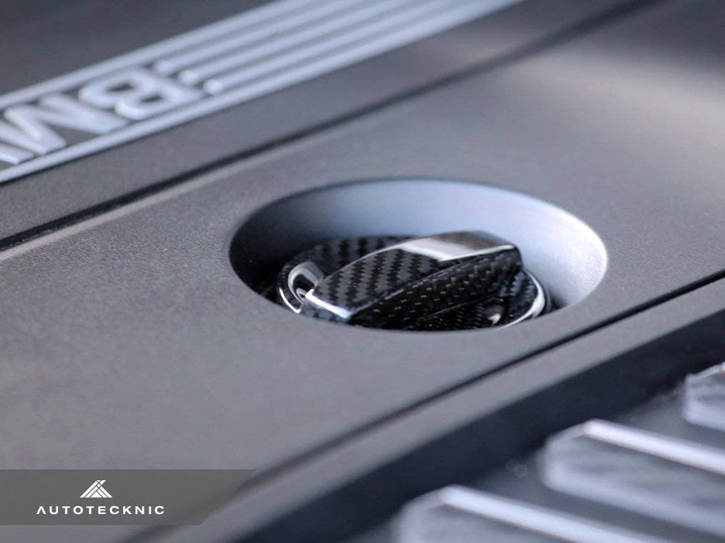 AutoTecknic Dry Carbon Competition Oil Cap Cover - BMW G42 2-Series Coupe