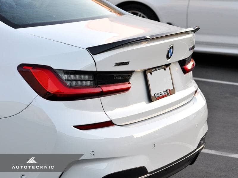 AutoTecknic Dry Carbon Competition Plus Trunk Spoiler - BMW G80 M3