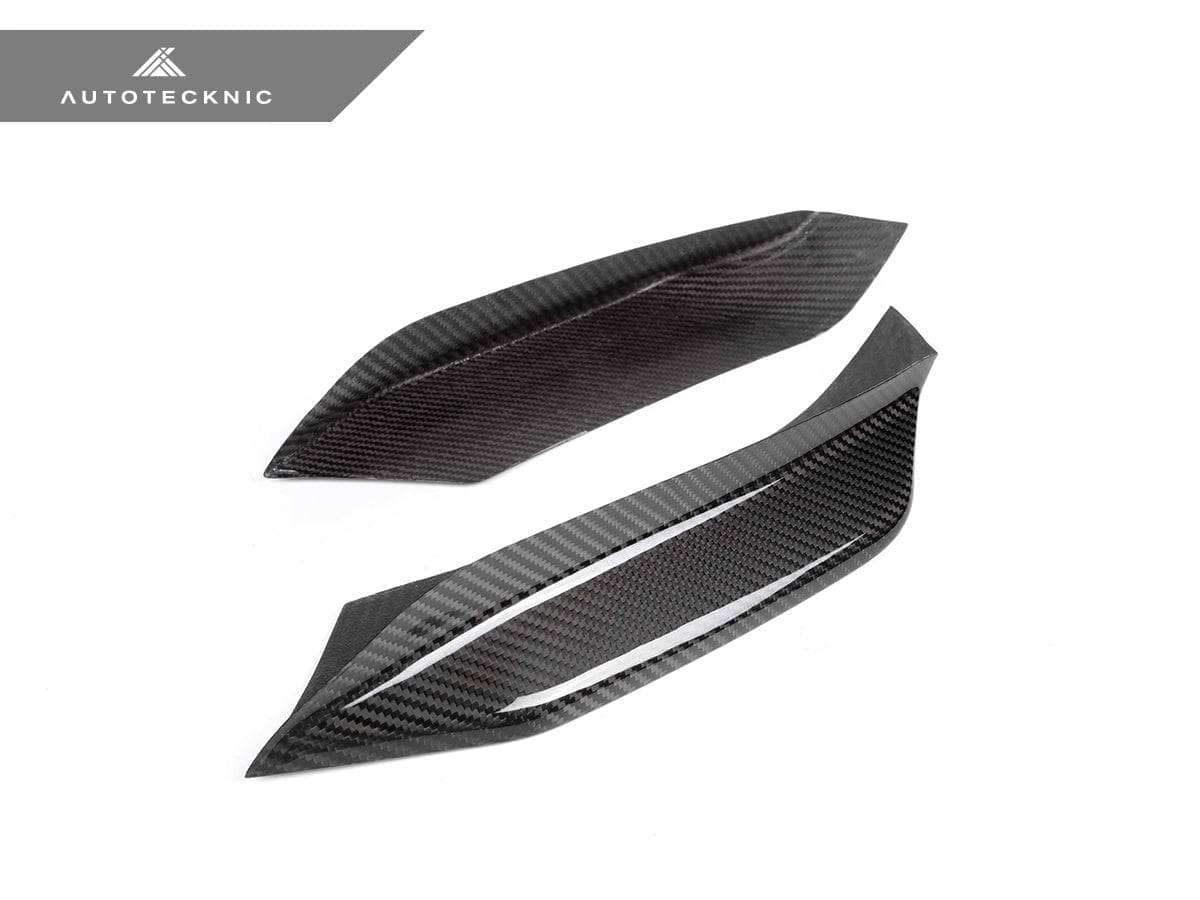 AutoTecknic Dry Carbon Corsa Bumper Trim - BMW F80 M3 | F82/ F83 M4