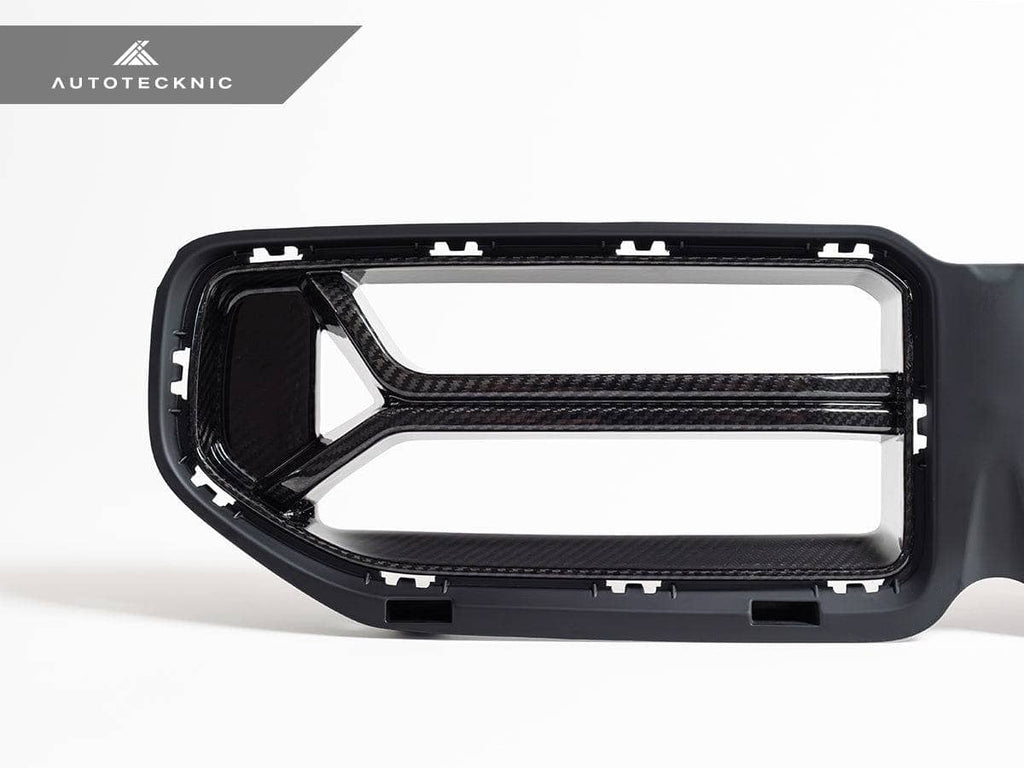 AutoTecknic Dry Carbon Corsa Front Grille - BMW G87 M2