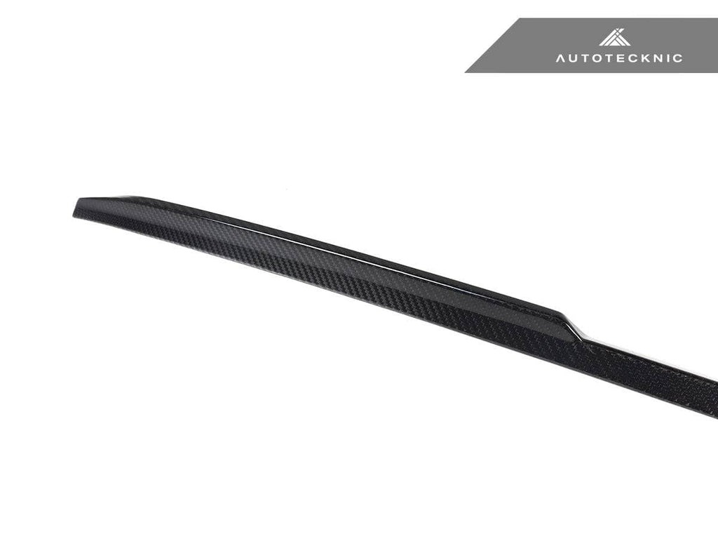 AutoTecknic Dry Carbon Corsa Trunk Spoiler - BMW G60 5-Series