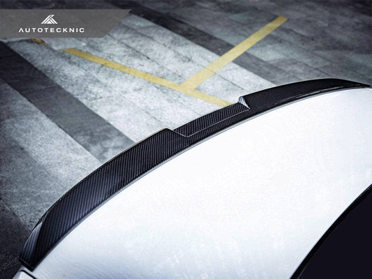 AutoTecknic Dry Carbon Corsa Trunk Spoiler - BMW G90 M5