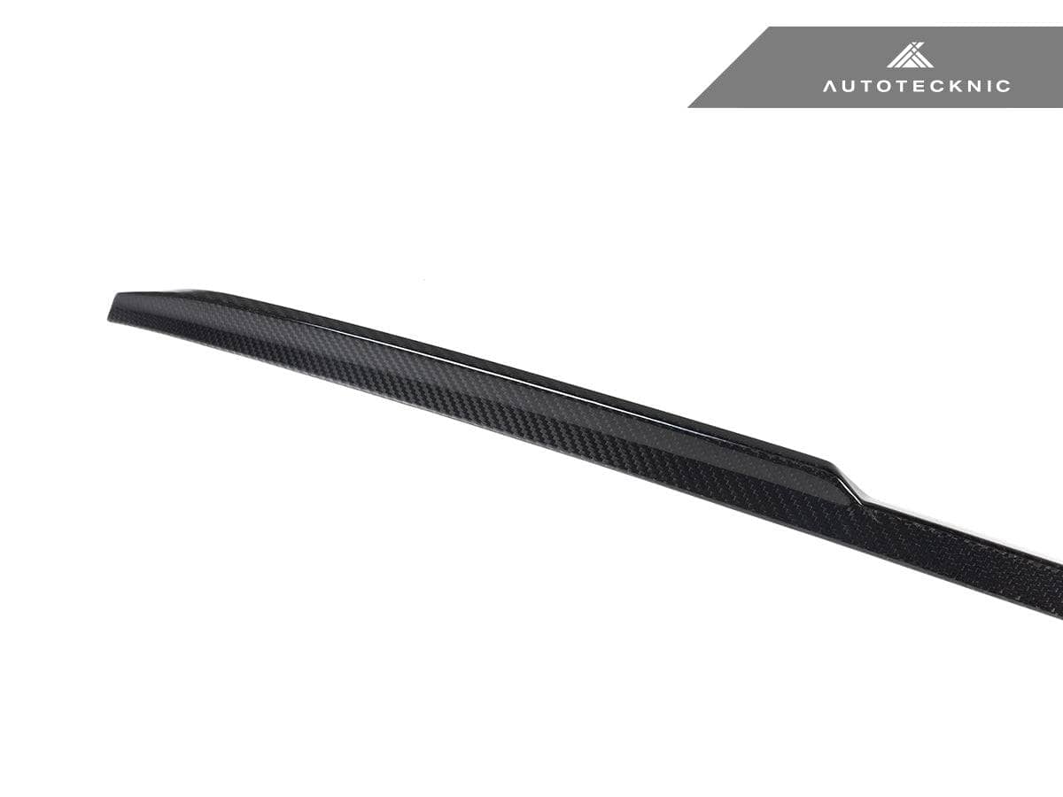 AutoTecknic Dry Carbon Corsa Trunk Spoiler - BMW G90 M5