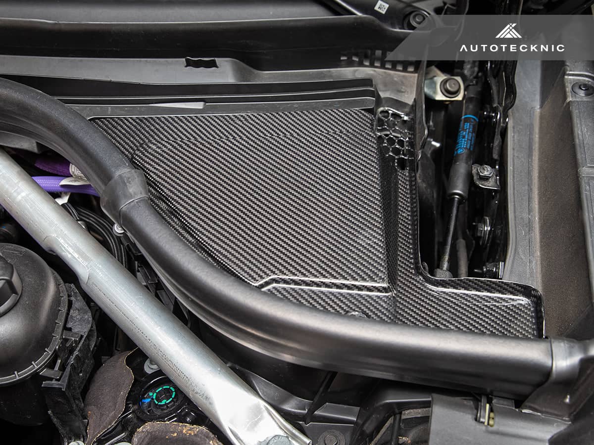 AutoTecknic Dry Carbon Engine Cowl Panel Trim Set - BMW G09 XM