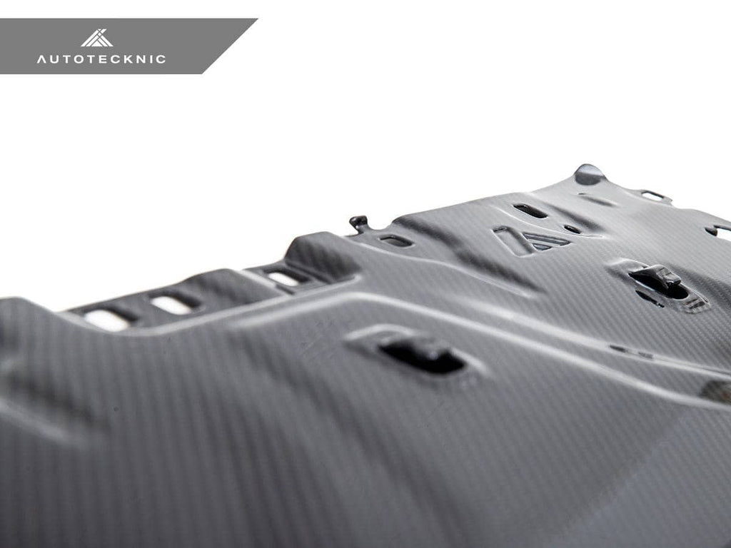 AutoTecknic Dry Carbon Fiber Cooling Shroud - F90 M5 | F91/ F92/ F93 M8
