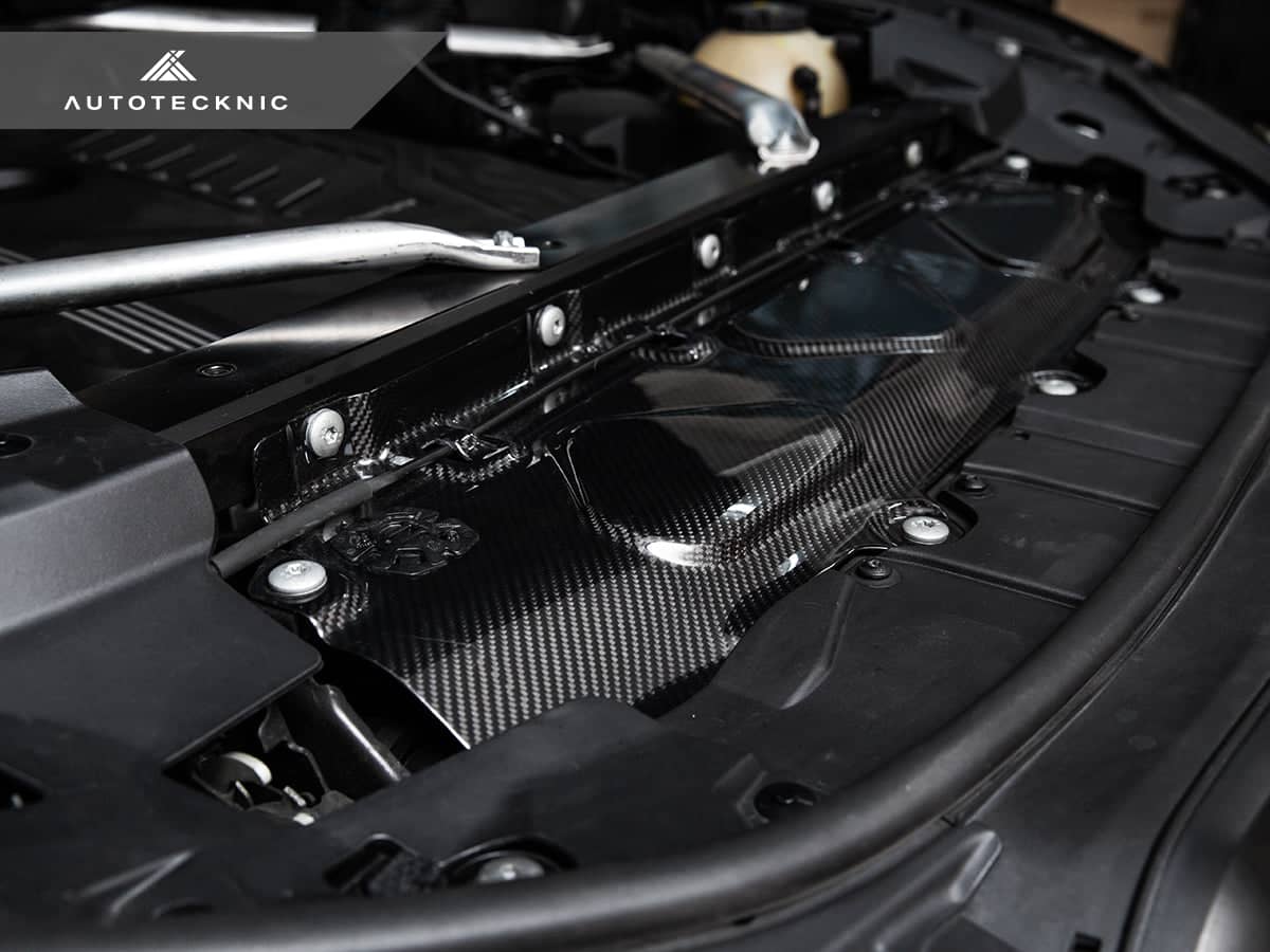 AutoTecknic Dry Carbon Fiber Cooling Shroud - BMW F95 X5M | F96 X6M | G09 XM