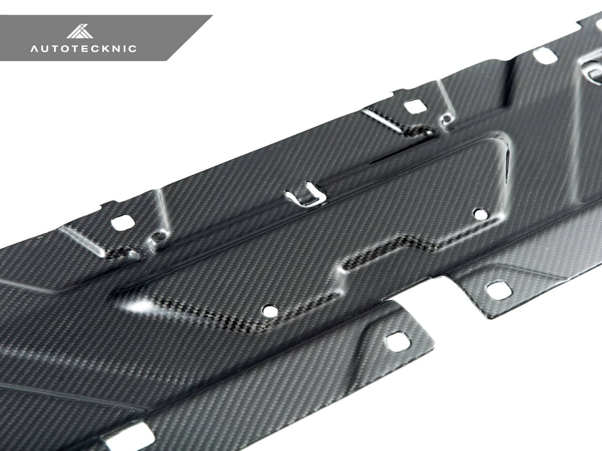 AutoTecknic Dry Carbon Fiber Cooling Shroud - BMW G20 3-Series