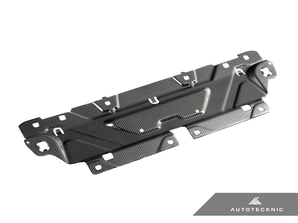 AutoTecknic Dry Carbon Fiber Cooling Shroud - BMW G22/ G26 4-Series