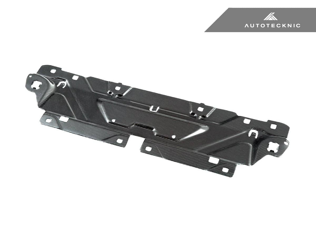 AutoTecknic Dry Carbon Fiber Cooling Shroud - BMW G22/ G26 4-Series