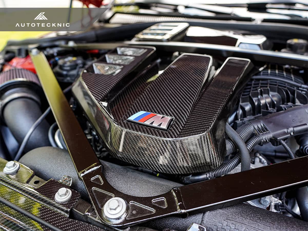 AutoTecknic Dry Carbon Fiber Engine Cover - BMW G87 M2