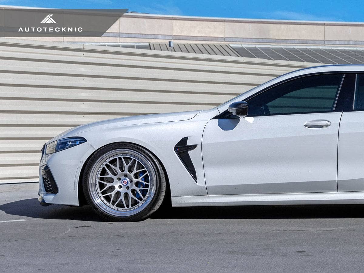 AutoTecknic Dry Carbon Fiber Fender Trim - BMW F9X M8