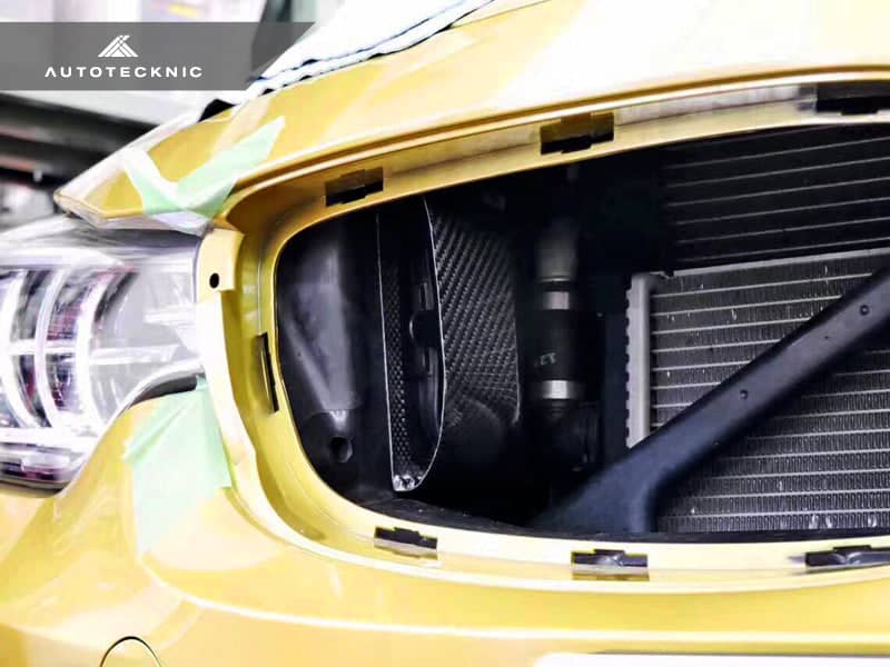 AutoTecknic Dry Carbon Intake Air Scoop Set - BMW F80 M3 | F82/ F83 M4