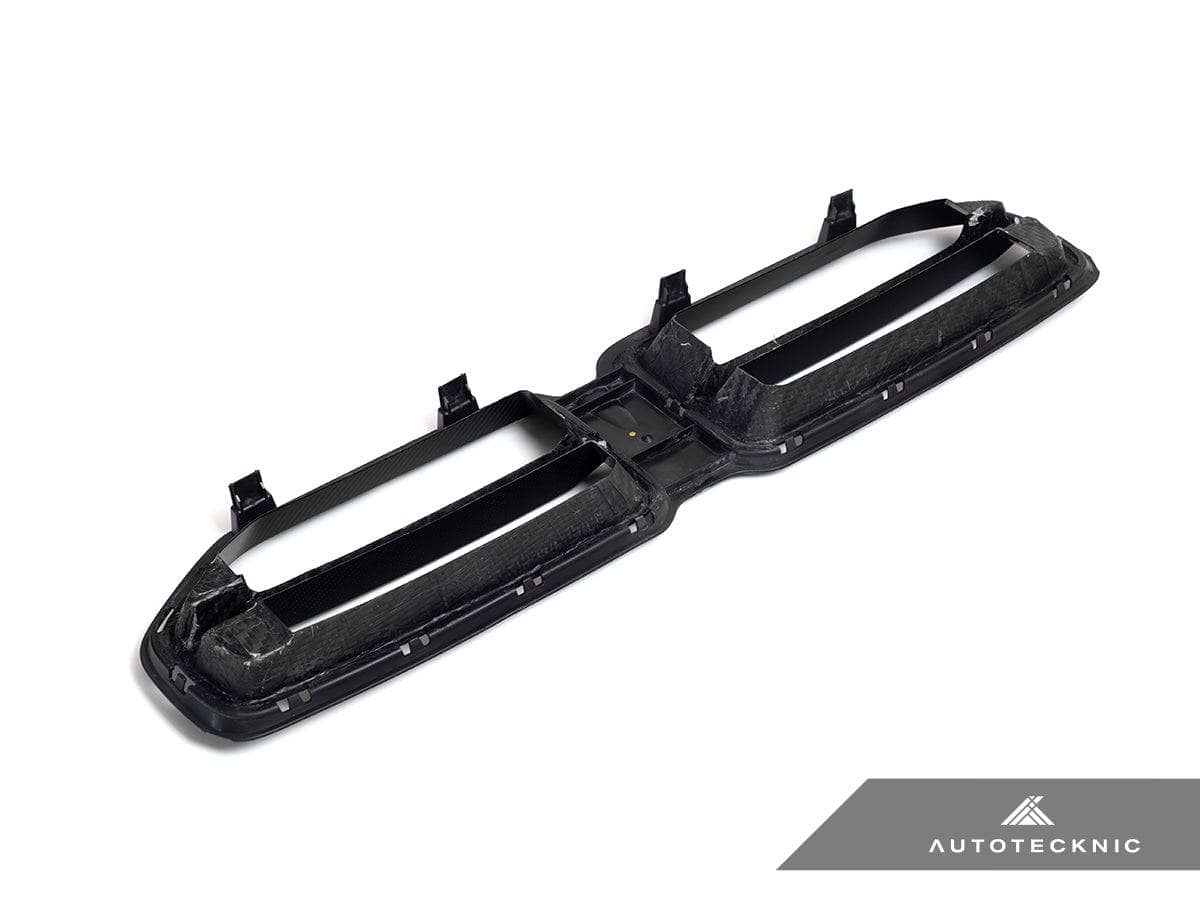AutoTecknic Dry Carbon Motorsport Front Grille - BMW G87 M2