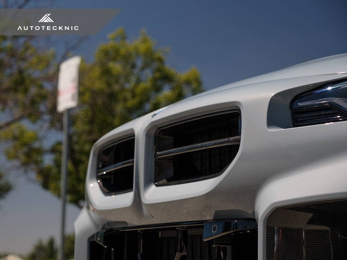 AutoTecknic Dry Carbon Motorsport Front Grille - BMW G87 M2