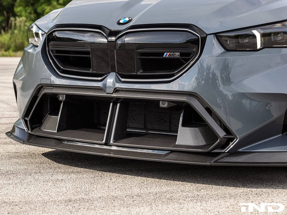 AutoTecknic Dry Carbon OEM-Spec Center Bumper Trim - G90/ G99 M5