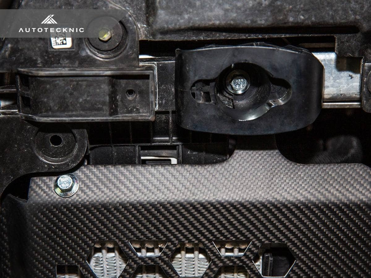 AutoTecknic Dry Carbon Oil Cooler Guard - BMW G87 M2 | G80 M3 | G82/ G83 M4
