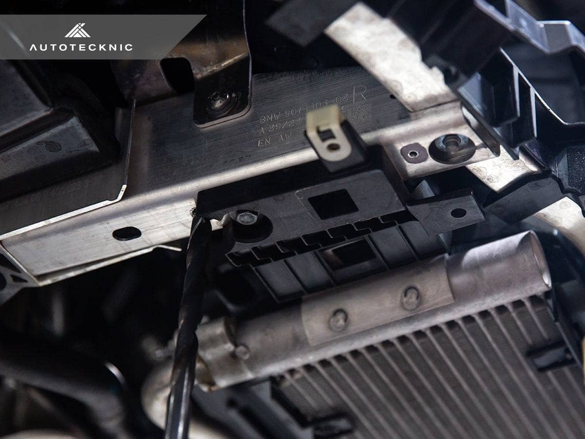 AutoTecknic Dry Carbon Oil Cooler Guard - BMW G87 M2 | G80 M3 | G82/ G83 M4