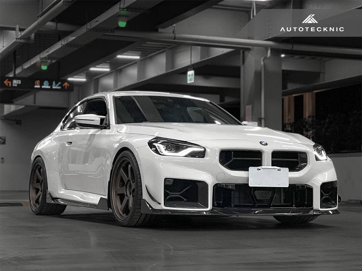 AutoTecknic Dry Carbon Podium Front Grille - BMW G87 M2