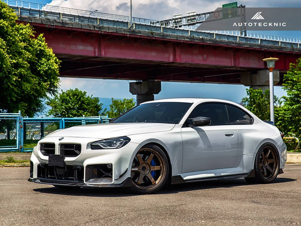 AutoTecknic Dry Carbon Podium Front Grille - BMW G87 M2