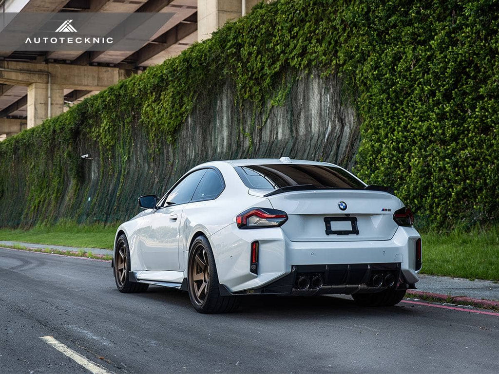 AutoTecknic Dry Carbon Rear Splitter Set - BMW G87 M2