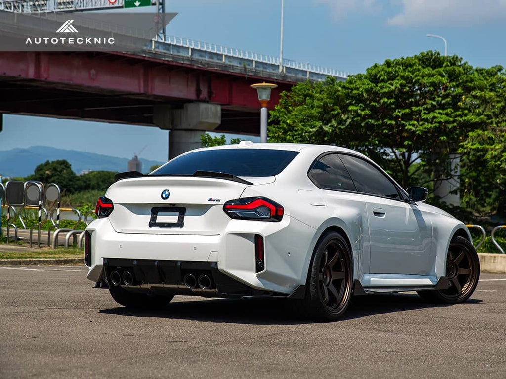 AutoTecknic Dry Carbon Rear Splitter Set - BMW G87 M2
