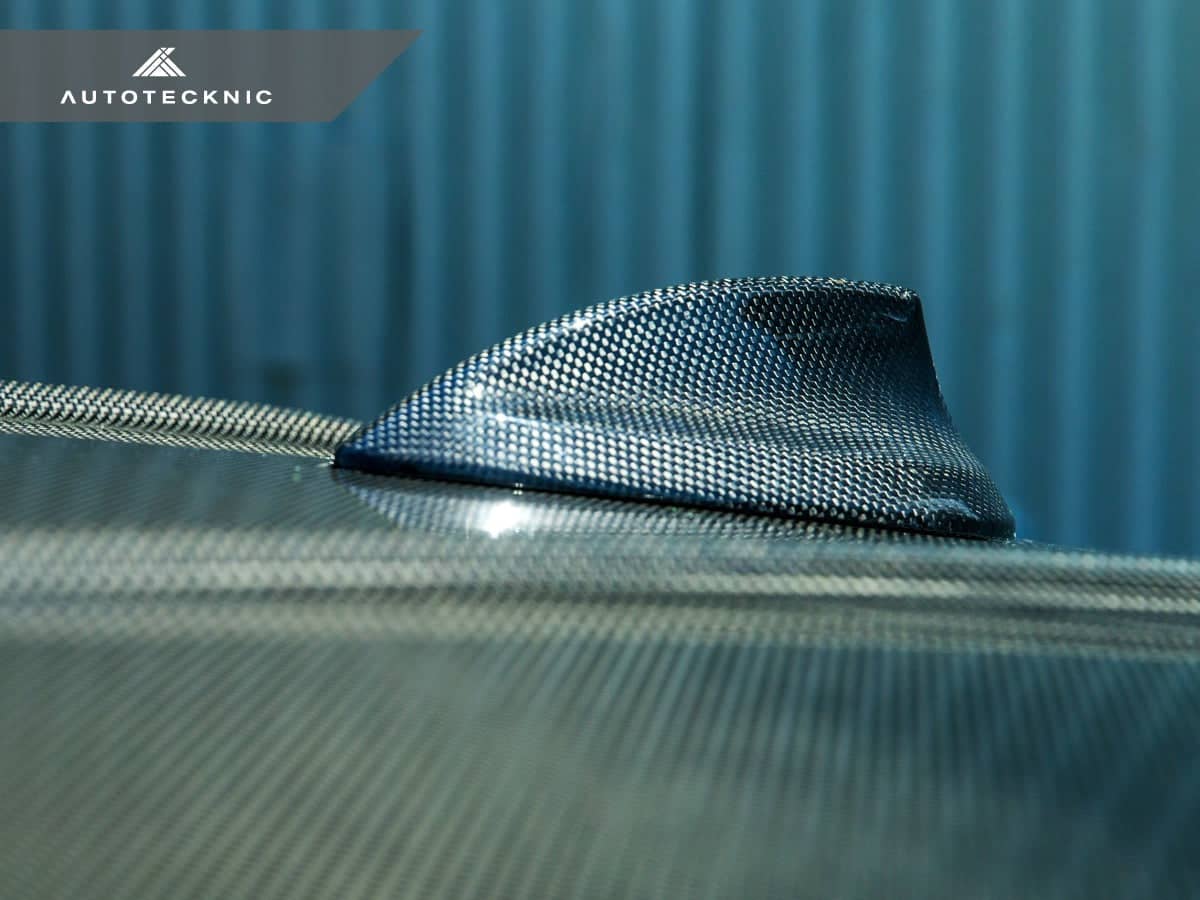 AutoTecknic Dry Carbon Roof Antenna Cover - BMW G42 2-Series