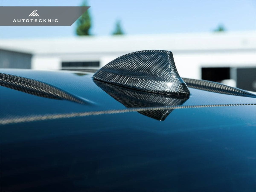 AutoTecknic Dry Carbon Roof Antenna Cover - BMW G82 M4 Pre-LCI