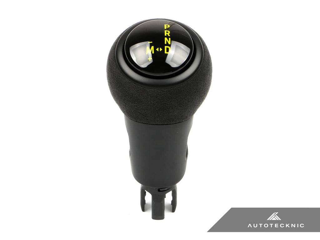 AutoTecknic GT4-Inspired Shift Knob - Porsche Macan (95B) 2015-2024