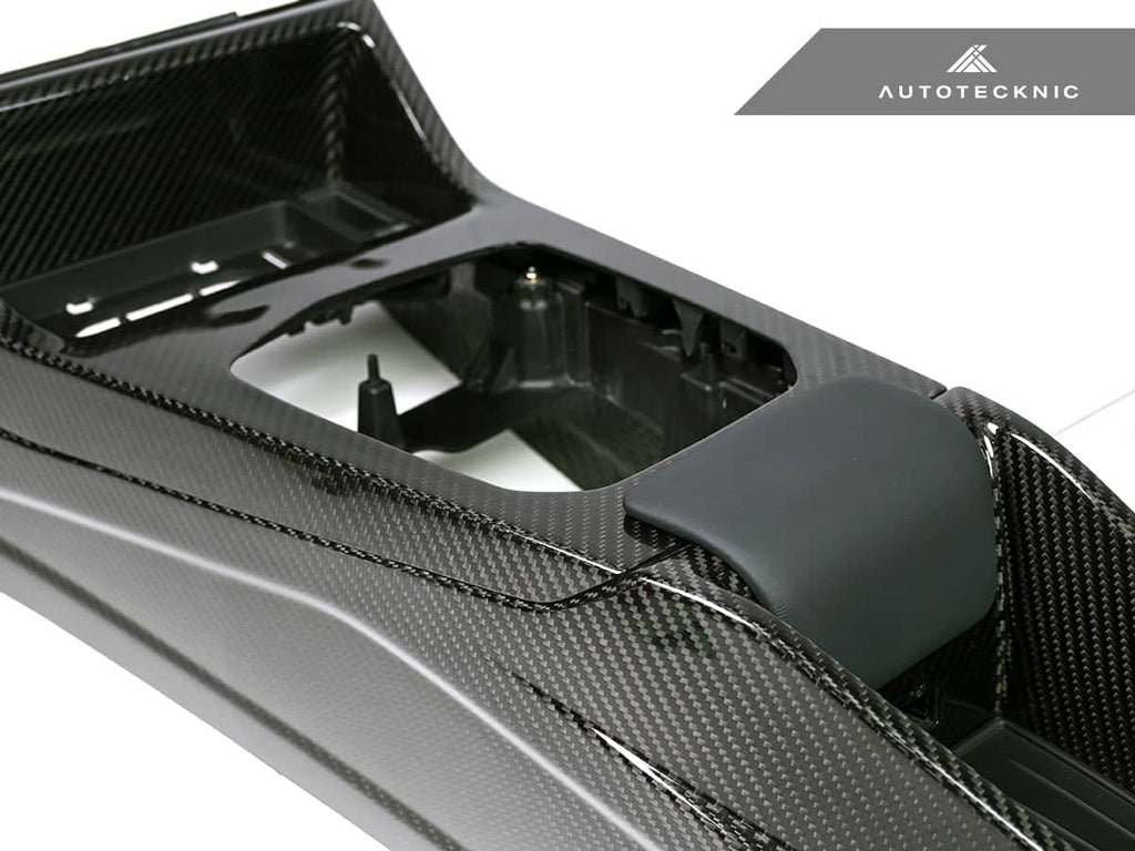 AutoTecknic Pre-Preg Carbon CSL Center Console - BMW G8X M2 / M3 / M4 (Automatic)