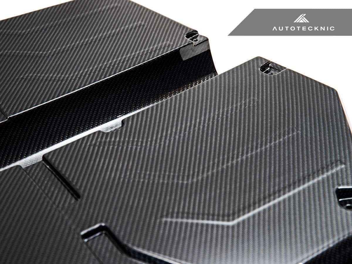 AutoTecknic Pre-Preg Carbon Engine Cover - BMW F97 X3M | F98 X4M