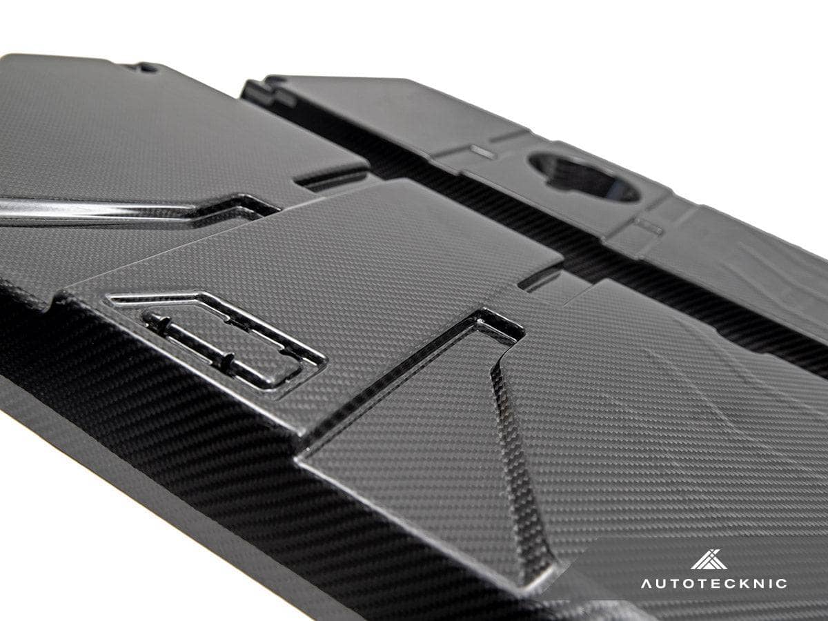 AutoTecknic Pre-Preg Carbon Engine Cover - BMW F97 X3M | F98 X4M