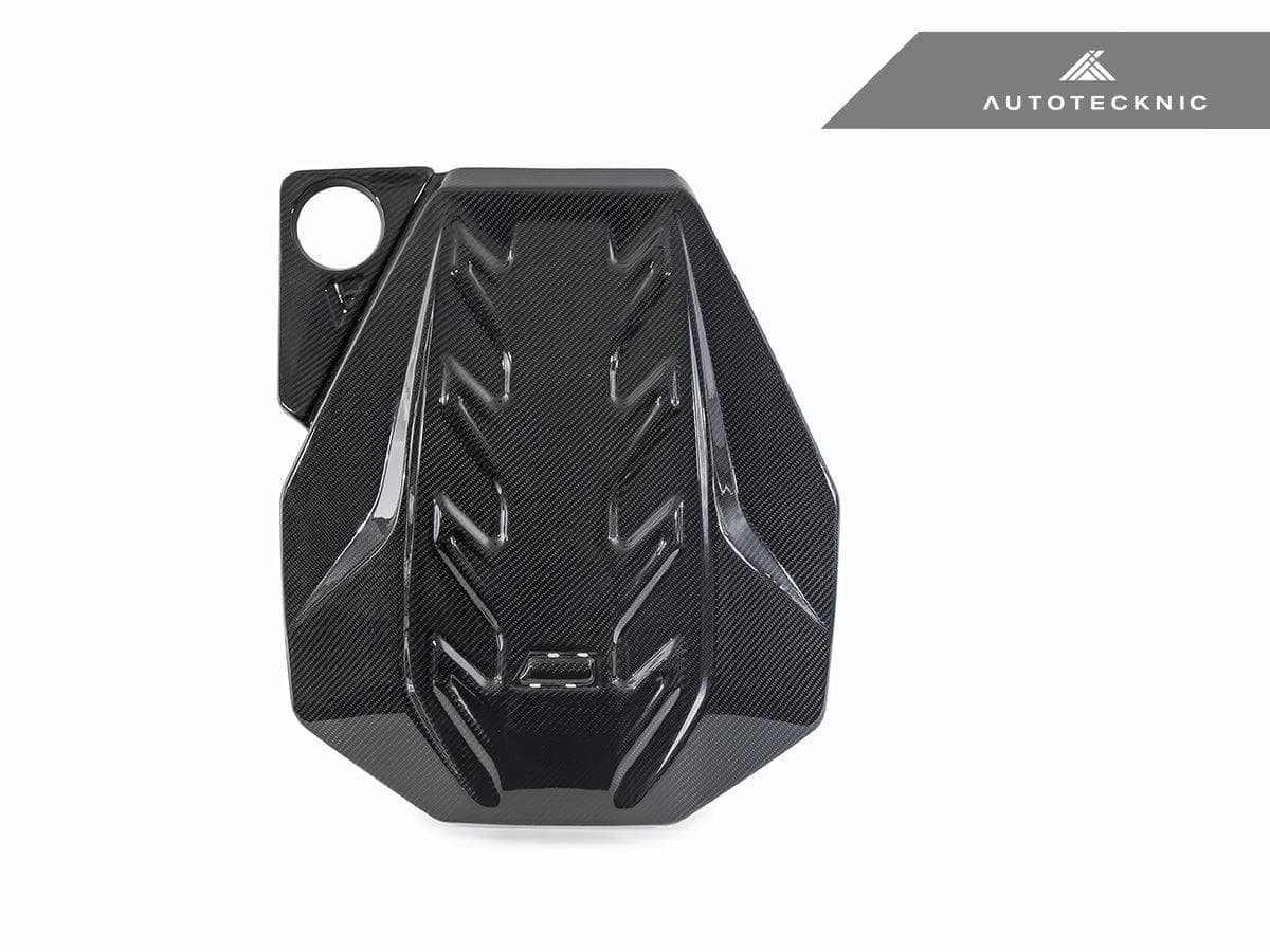 AutoTecknic Pre-Preg Carbon Engine Cover - BMW G90/ G99 M5