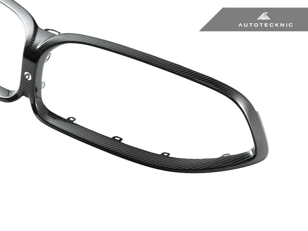 AutoTecknic Replacement Dry Carbon Grille Surround - BMW F9X M8