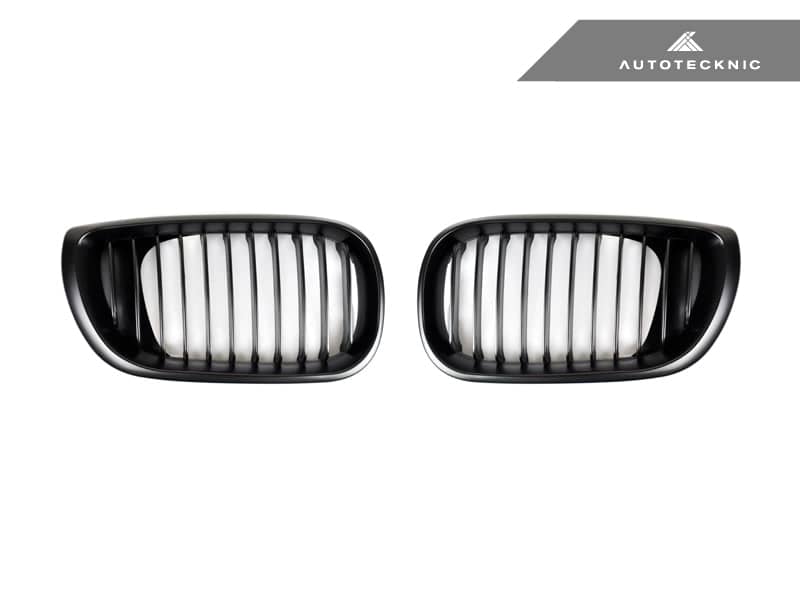 AutoTecknic Stealth Black Front Grille Set - BMW E46 3-Series LCI Sedan (2002-2005)