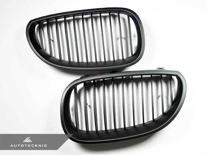AutoTecknic Stealth Black Front Grille Set - BMW E60 5-Series | M5