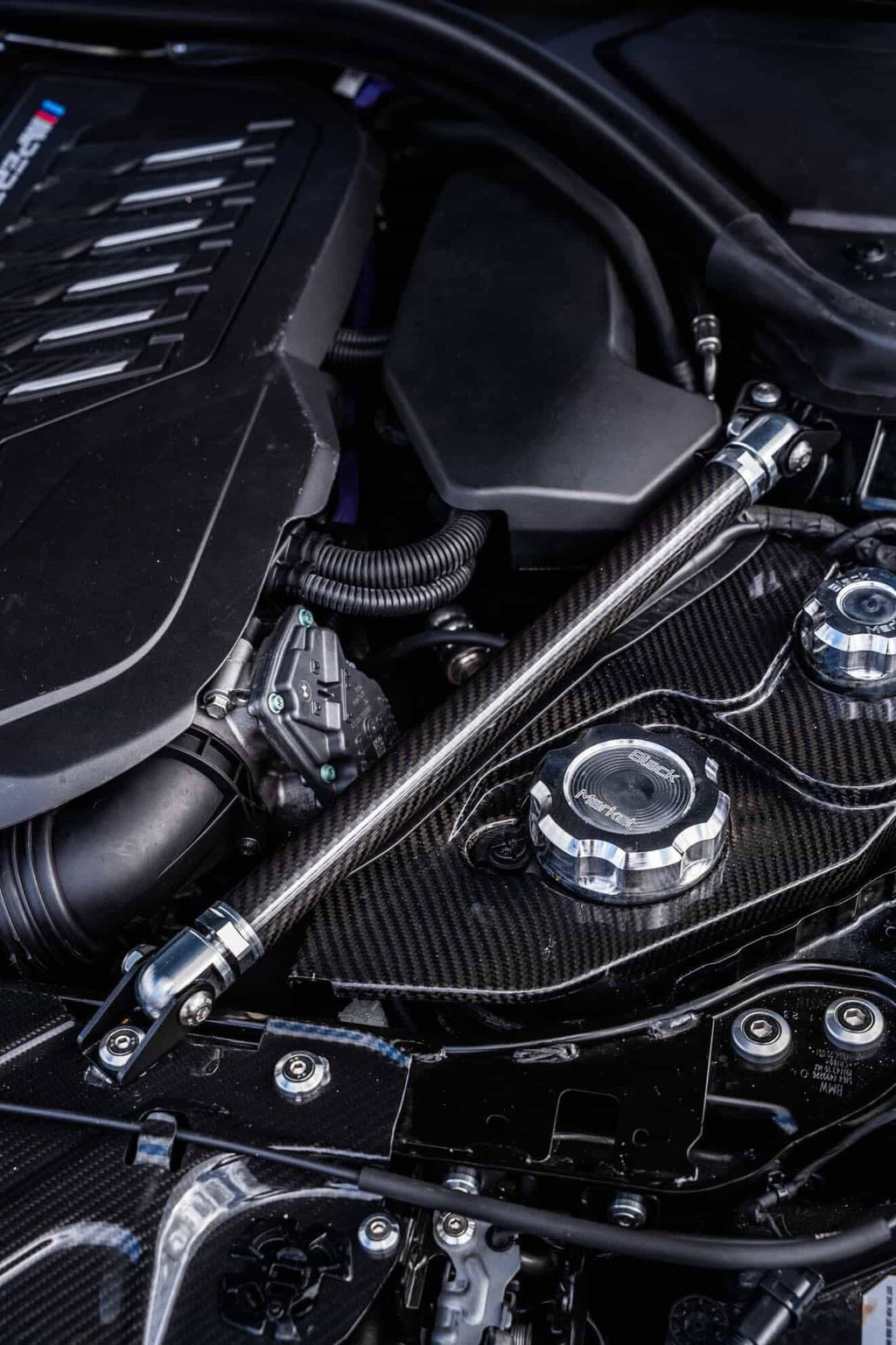 M-Lite Carbon Strut Braces