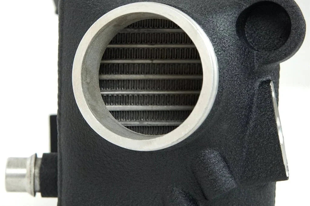 PRE-ORDER CSF High-Performance BMW G90 G99 M5 Charge-Air-Coolers