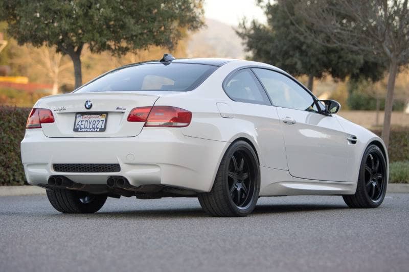 Dinan 08-13 BMW M3 (E92/E93) Free Flow Axleback Exhaust System - Black Tips