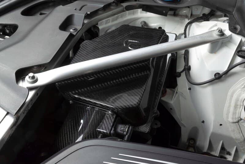 Dinan 16-26 BMW 540i/740i/840i/X5 40i/X6 40i (G05/G06/G12/G15/G16/G32) Carbon Fiber Cold Air Intake