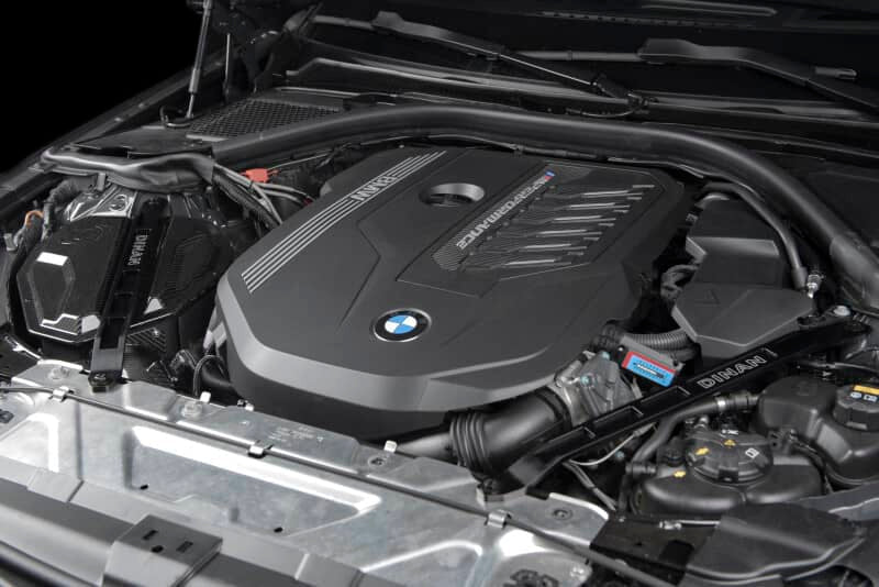 Dinan 19-26 BMW 230i/330i/M240i/M340i (G20/G42) Aluminum Strut Tower Braces - Front
