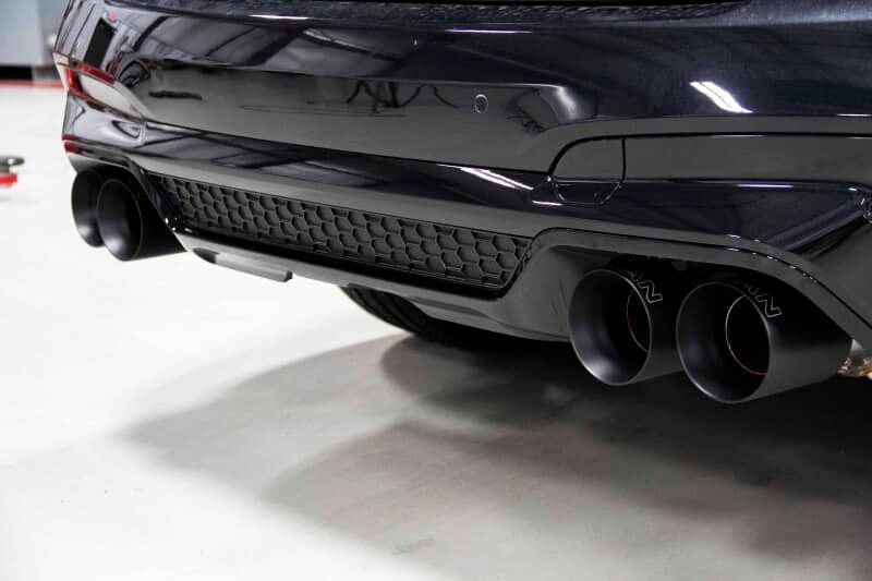 Dinan 20-25 BMW X3 M/X4 M (F97/F98) Free Flow Axleback Exhaust System - Black Tips