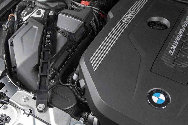 Dinan 21-27 BMW 430i/M440i (G22/G23/G26) Aluminum Strut Tower Braces - Front