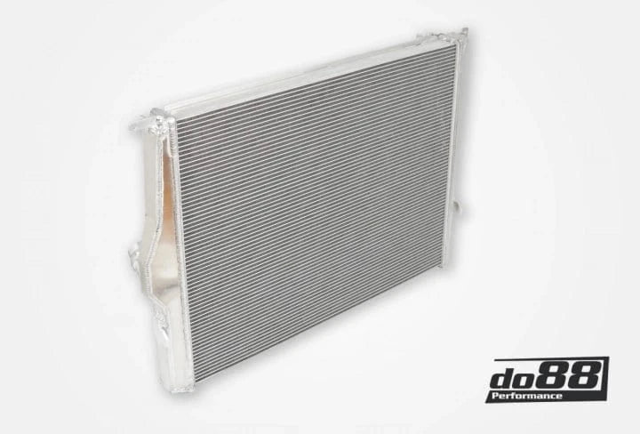 do88 BMW M3 E90 E92 Radiator Aluminum