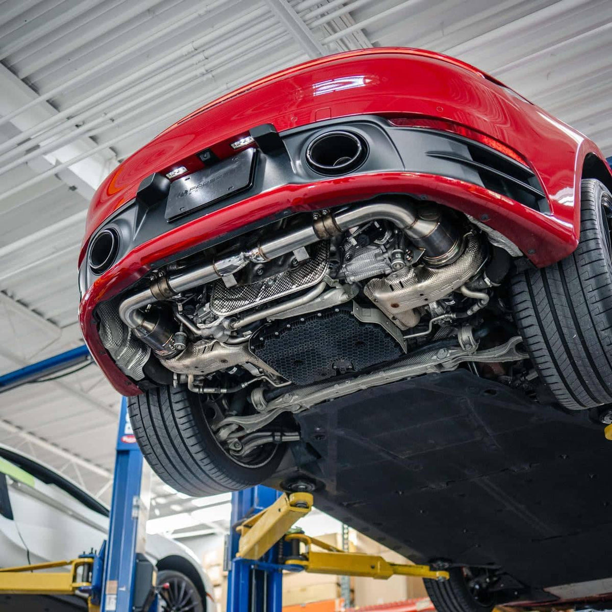 Fabspeed 2025+ Porsche 992.2 Carrera (NON GTS) Cat-Back Valved Maxflo Exhaust System (2025+)