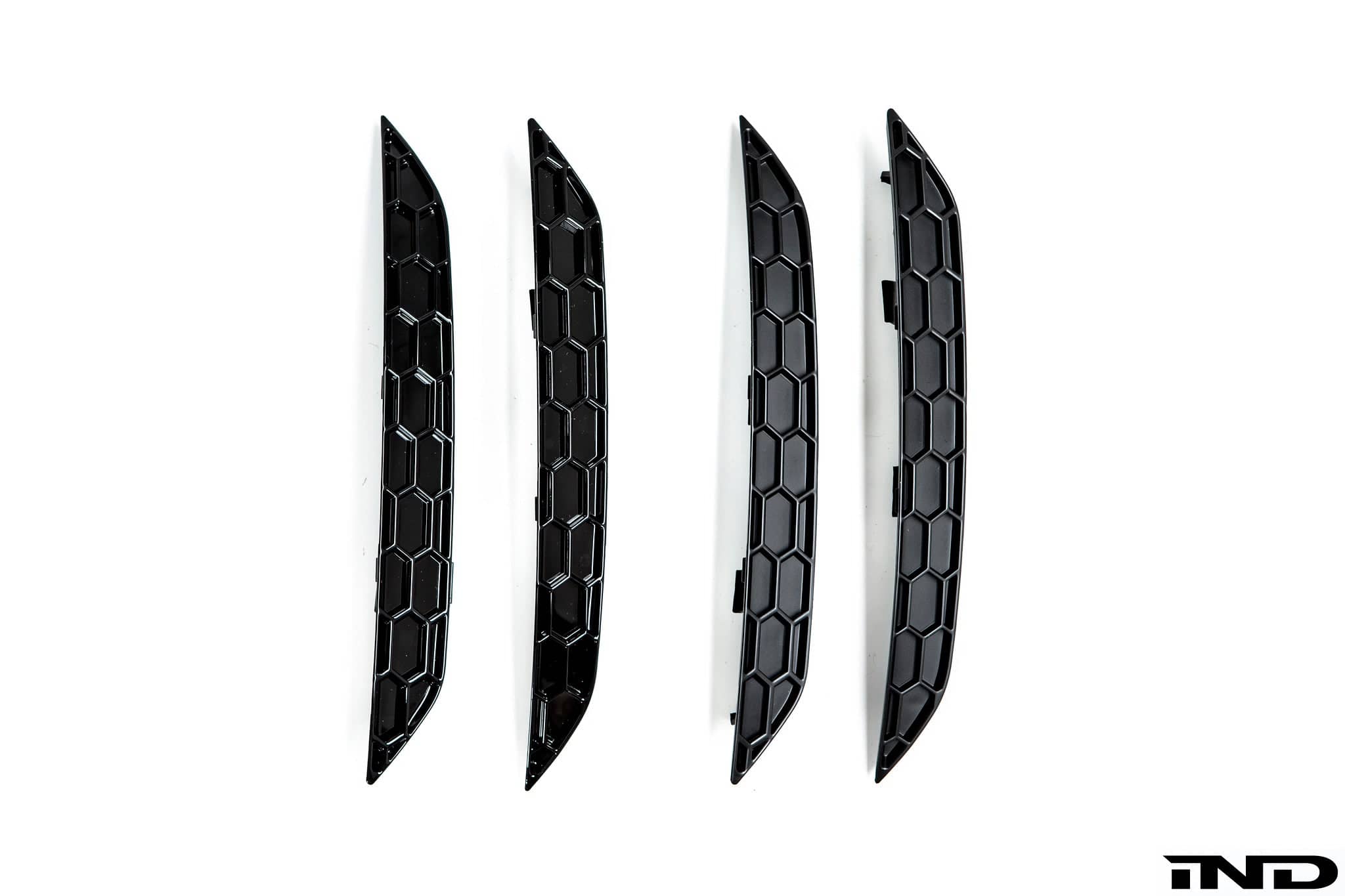 Acexxon B9 A5 / S5 Pre-Facelift Rear Reflector Insert Set - Honeycomb